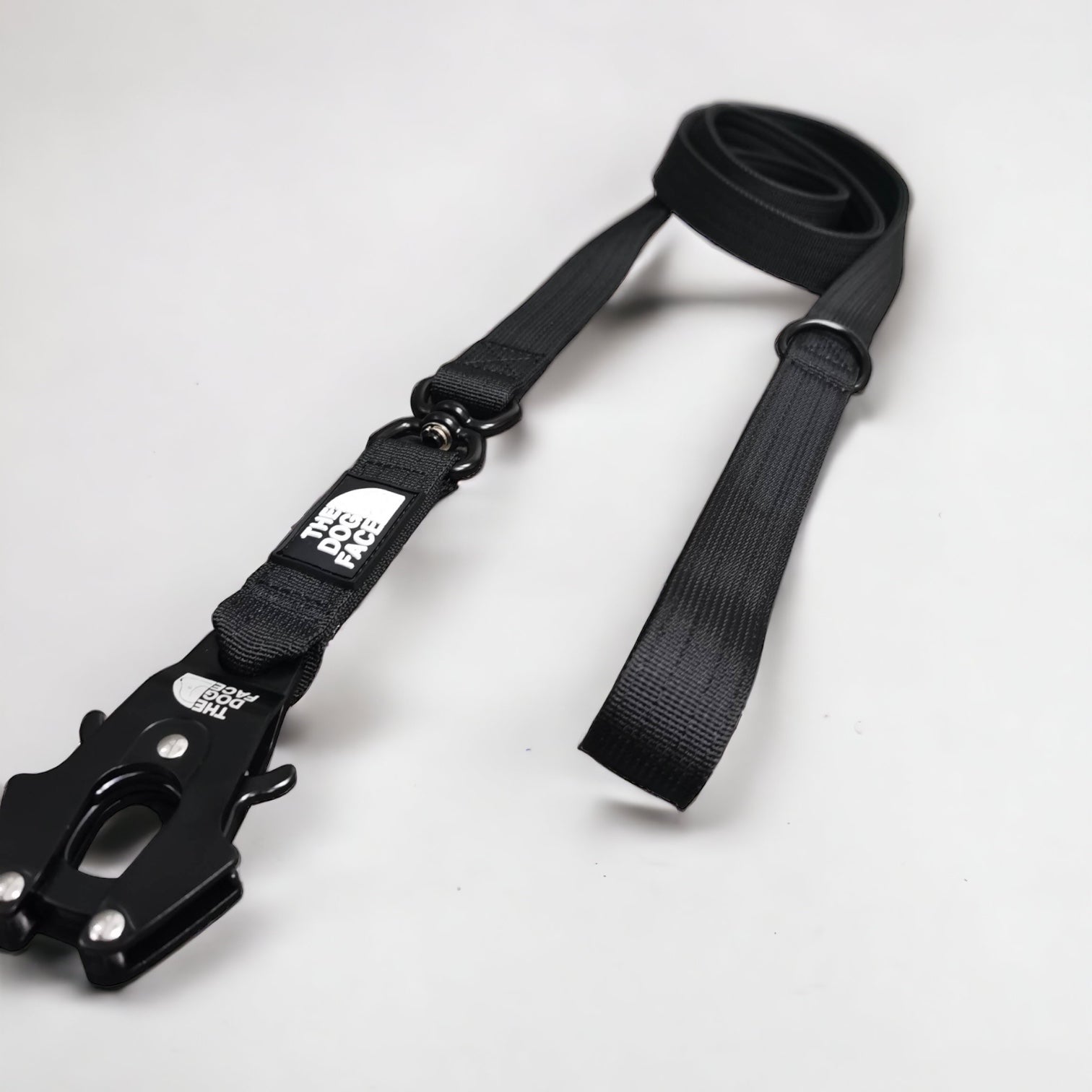 Black leash for dog best sale